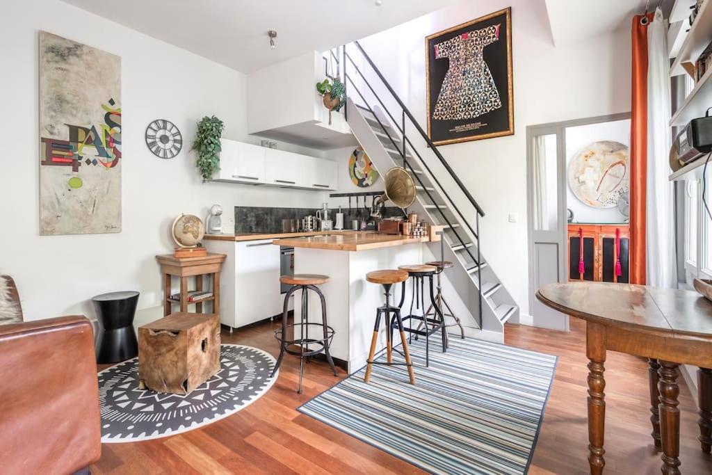 Jolie Maison Parisienne Jardin Porte De Montreuil *